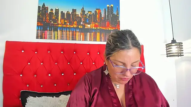 carolinacrus01 online show from 03-20-26, 04:56