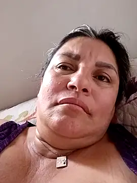 carolinacrus01 online show from 04-02-26, 12:03