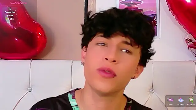 Axel  Evans online show from 02-26-26, 01:10