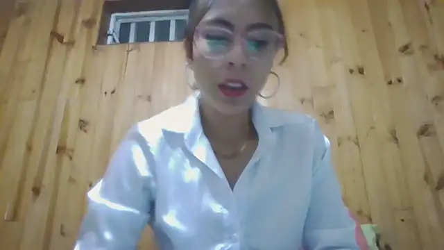 Roselingalvis13 online show from 09-29-25, 02:38