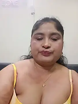 Snapshot of hornyriyanka chatting on 07-17-26, 02:29 hornyriyanka online show from 07-17-26, 02:29