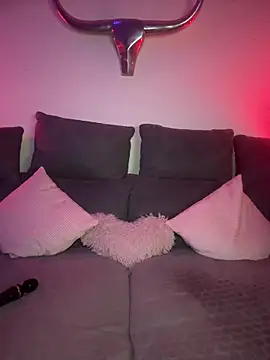 shortybig official online show from 04-08-26, 04:12