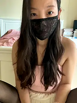 xinmeng-000 online show from 09-10-25, 07:19