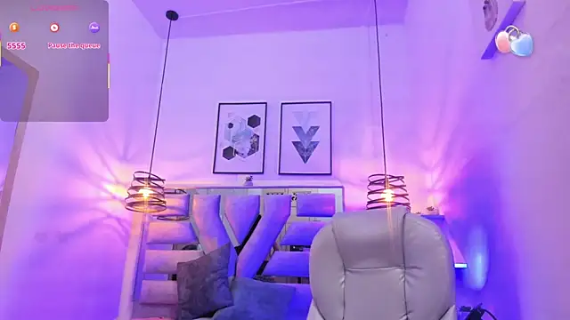 Ambar Cullen online show from 10-17-25, 08:55