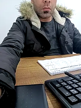 Yaman 33 online show from 02-25-26, 06:23