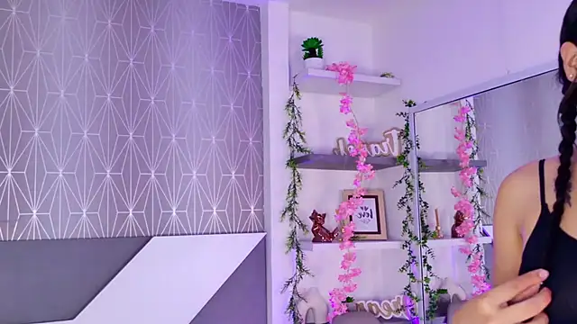 Celine Lee online show from 09-10-25, 05:13