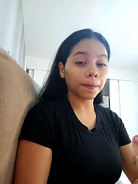 Celine Lee online show from 09-19-25, 03:45