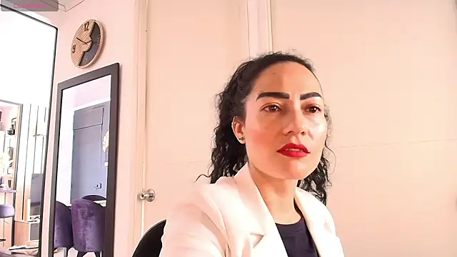 Snapshot of Koral369 chatting on 06-16-26, 05:04 Koral369 online show from 06-16-26, 05:04
