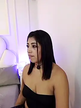 Snapshot of Kaylachannell chatting on 07-06-26, 03:36 Kaylachannell online show from 07-06-26, 03:36