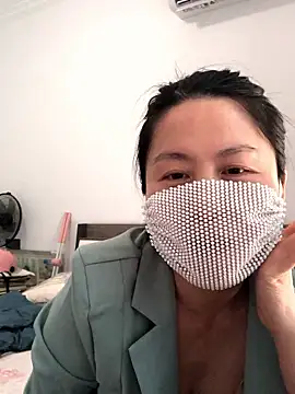 chengcheng12 online show from 01-11-26, 05:56