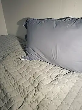 111owo111 online show from 10-20-25, 03:01