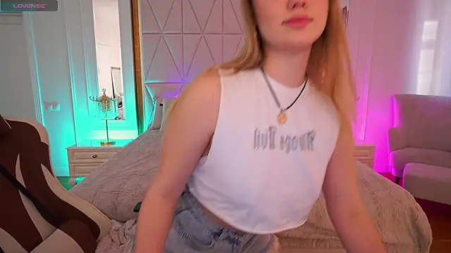 CelesteNoir online show from 12-16-25, 07:57