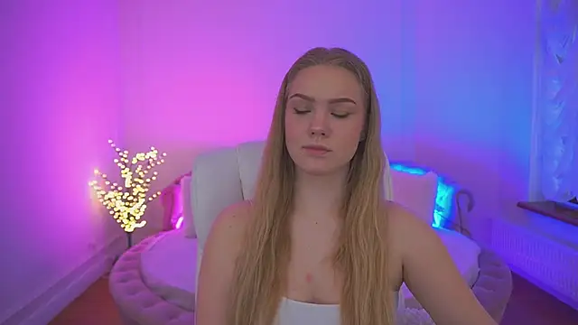 CelesteNoir online show from 02-18-26, 08:43