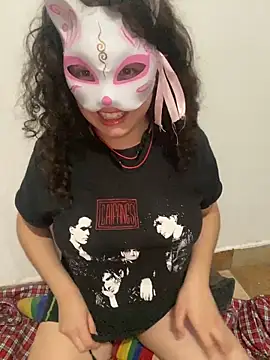 Snapshot of Lucy_YupiSweet chatting on 02-11-26, 07:24 Lucy YupiSweet online show from 02-11-26, 07:24