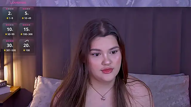 EmilyHyde online show from 10-12-25, 08:52