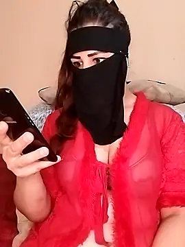 Snapshot of Sofia_maroc99 chatting on 06-11-26, 02:00 Sofia maroc99 online show from 06-11-26, 02:00