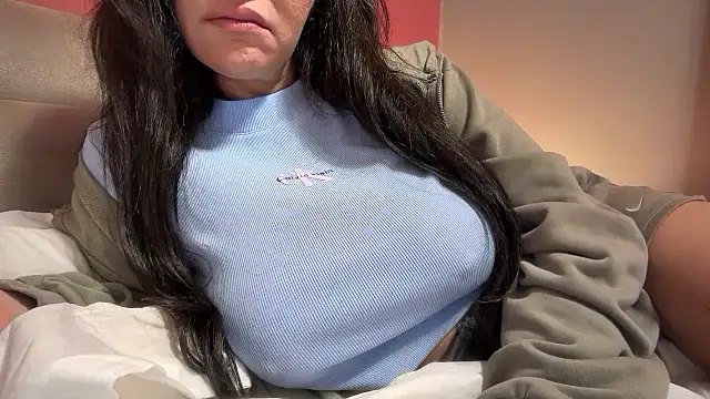 Ofcourseoneday online show from 11-30-25, 09:24