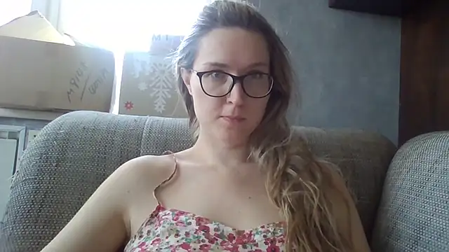 Snapshot of Jugira chatting on 06-24-26, 12:48 Jugira online show from 06-24-26, 12:48