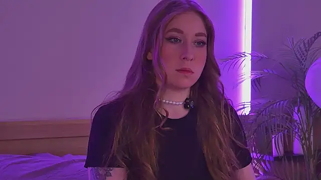 MiaEuphoria  online show from 10-16-25, 03:29