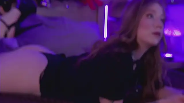 MiaEuphoria  online show from 01-10-26, 03:52