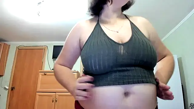 KATTYWARM  online show from 11-26-25, 10:22