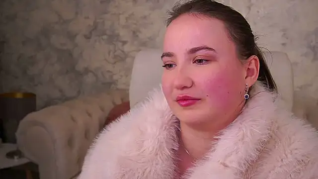 Snapshot of SofieBloom chatting on 02-13-26, 11:23 SofieBloom online show from 02-13-26, 11:23