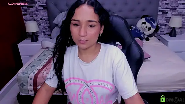 salome rojas  online show from 03-11-26, 09:21