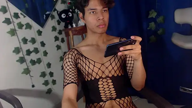 Kaoriimatsuii online show from 12-19-25, 11:06