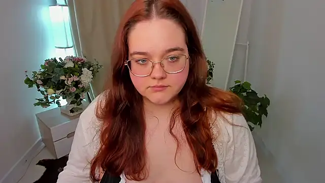 Neko Moor online show from 09-10-25, 09:26