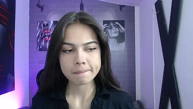 Snapshot of aleesha_cameron02 chatting on 12-01-25, 07:08 aleesha cameron02 online show from 12-01-25, 07:08