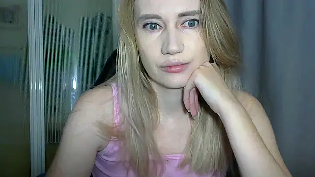 JessFoxxx online show from 11-12-25, 02:56