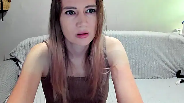 Snapshot of JessFoxxx chatting on 05-06-26, 04:08 JessFoxxx online show from 05-06-26, 04:08
