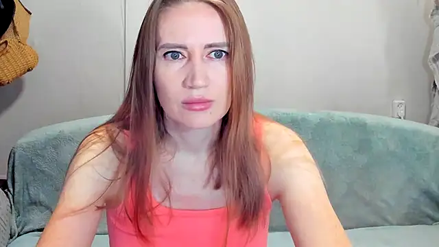 Snapshot of JessFoxxx chatting on 05-18-26, 03:13 JessFoxxx online show from 05-18-26, 03:13