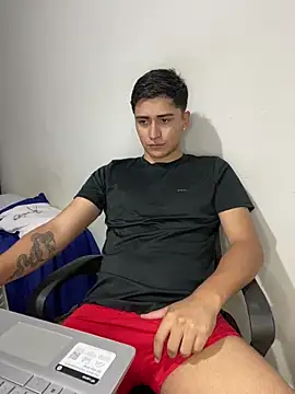 Tavinho067 online show from 12-21-25, 11:23