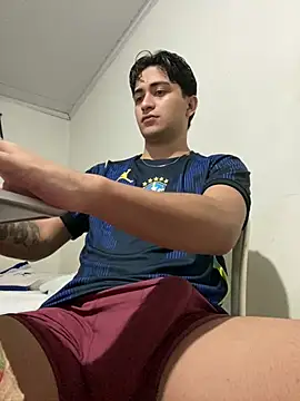 Tavinho067 online show from 05-30-26, 12:41