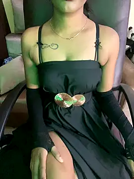 Snapshot of its_ur_flora chatting on 10-30-25, 01:29 its ur flora online show from 10-30-25, 01:29