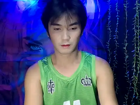 miss lolalops online show from 12-19-25, 03:30