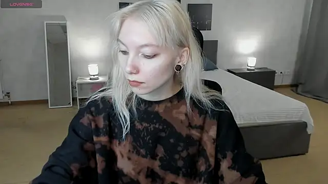 tattoo art baby online show from 11-25-25, 04:45