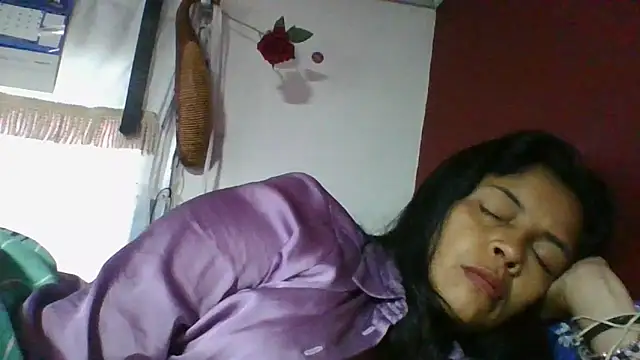 Snapshot of DianaOchoa_ chatting on 04-18-26, 11:36 DianaOchoa online show from 04-18-26, 11:36