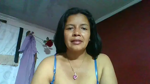 Snapshot of DianaOchoa_ chatting on 04-23-26, 03:08 DianaOchoa online show from 04-23-26, 03:08