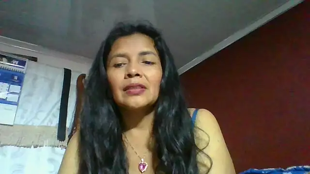 Snapshot of DianaOchoa_ chatting on 04-24-26, 03:20 DianaOchoa online show from 04-24-26, 03:20