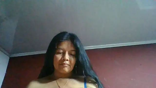 Snapshot of DianaOchoa_ chatting on 06-19-26, 03:11 DianaOchoa online show from 06-19-26, 03:11
