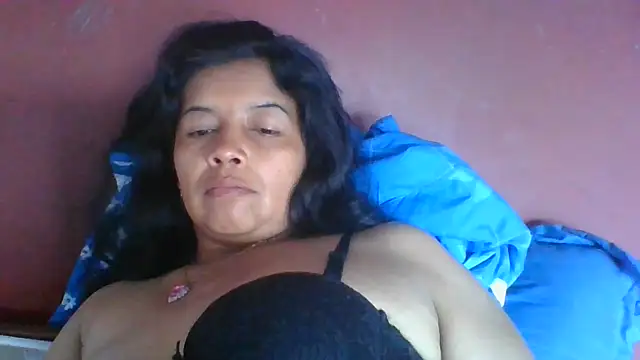 Snapshot of DianaOchoa_ chatting on 06-27-26, 12:22 DianaOchoa online show from 06-27-26, 12:22