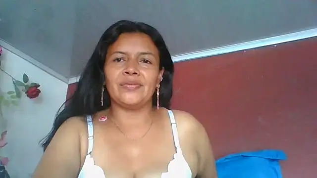 Snapshot of DianaOchoa_ chatting on 07-11-26, 08:55 DianaOchoa online show from 07-11-26, 08:55