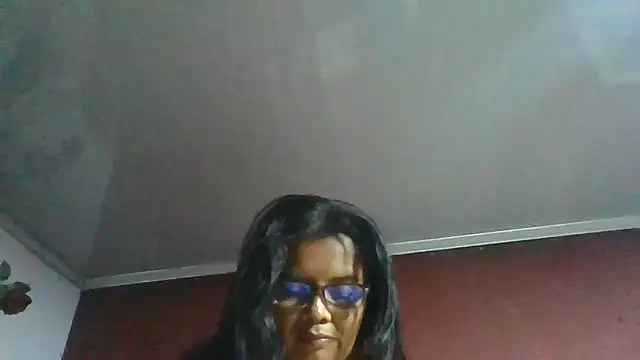 Snapshot of DianaOchoa_ chatting on 07-17-26, 03:13 DianaOchoa online show from 07-17-26, 03:13