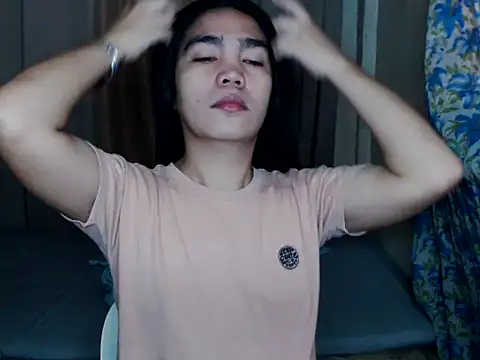 Simple Martina online show from 12-18-25, 01:22