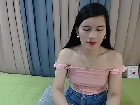 Snapshot of pinay_amaliax chatting on 07-14-26, 09:58 pinay amaliax online show from 07-14-26, 09:58