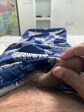 Snapshot of spicey_sunny chatting on 09-29-25, 11:37 spicey sunny online show from 09-29-25, 11:37