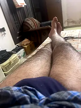 Snapshot of spicey_sunny chatting on 10-25-25, 05:08 spicey sunny online show from 10-25-25, 05:08