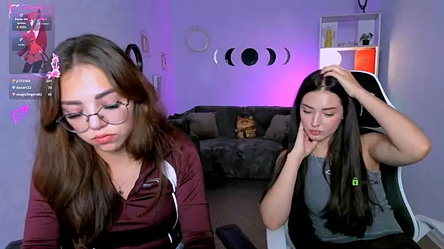 Snapshot of miki-niki chatting on 09-22-25, 03:14 miki-niki online show from 09-22-25, 03:14